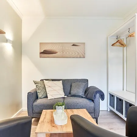 Haus Seezeit 03 *
