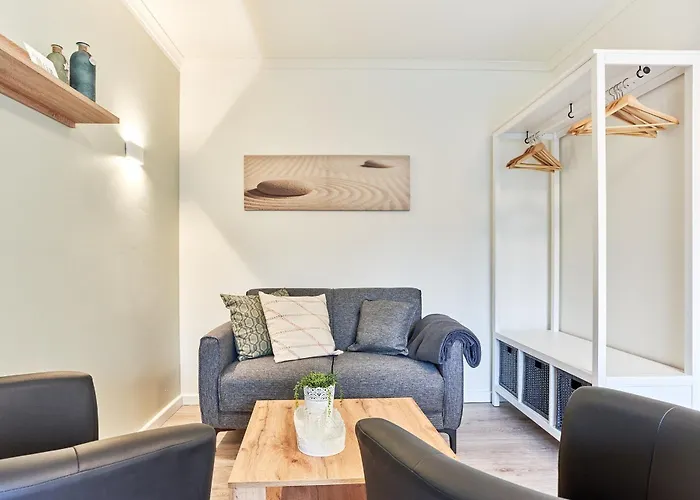 Haus Seezeit 03 *